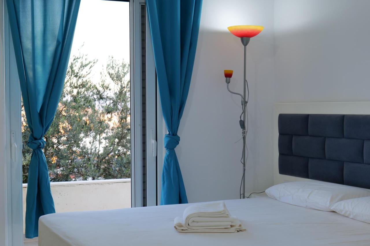 Davide Rooms Sarandë Exterior foto