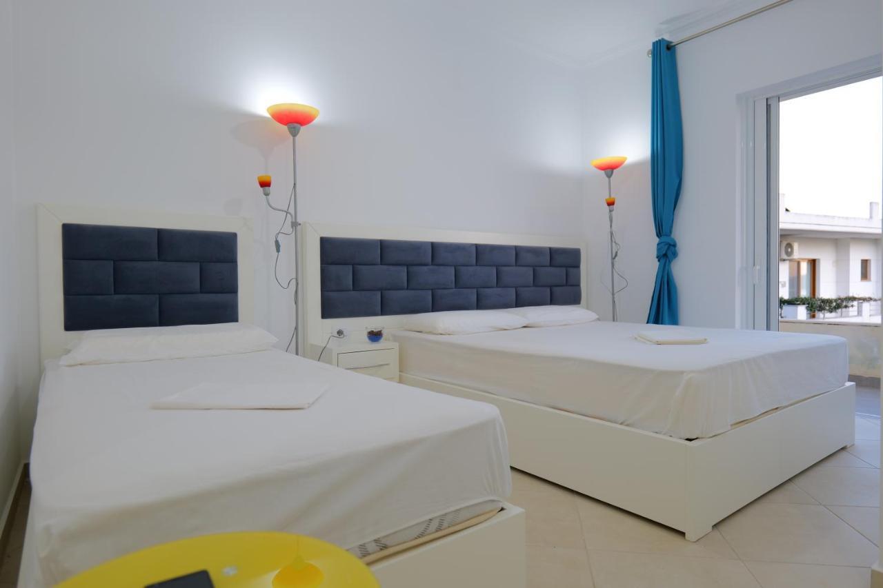 Davide Rooms Sarandë Exterior foto